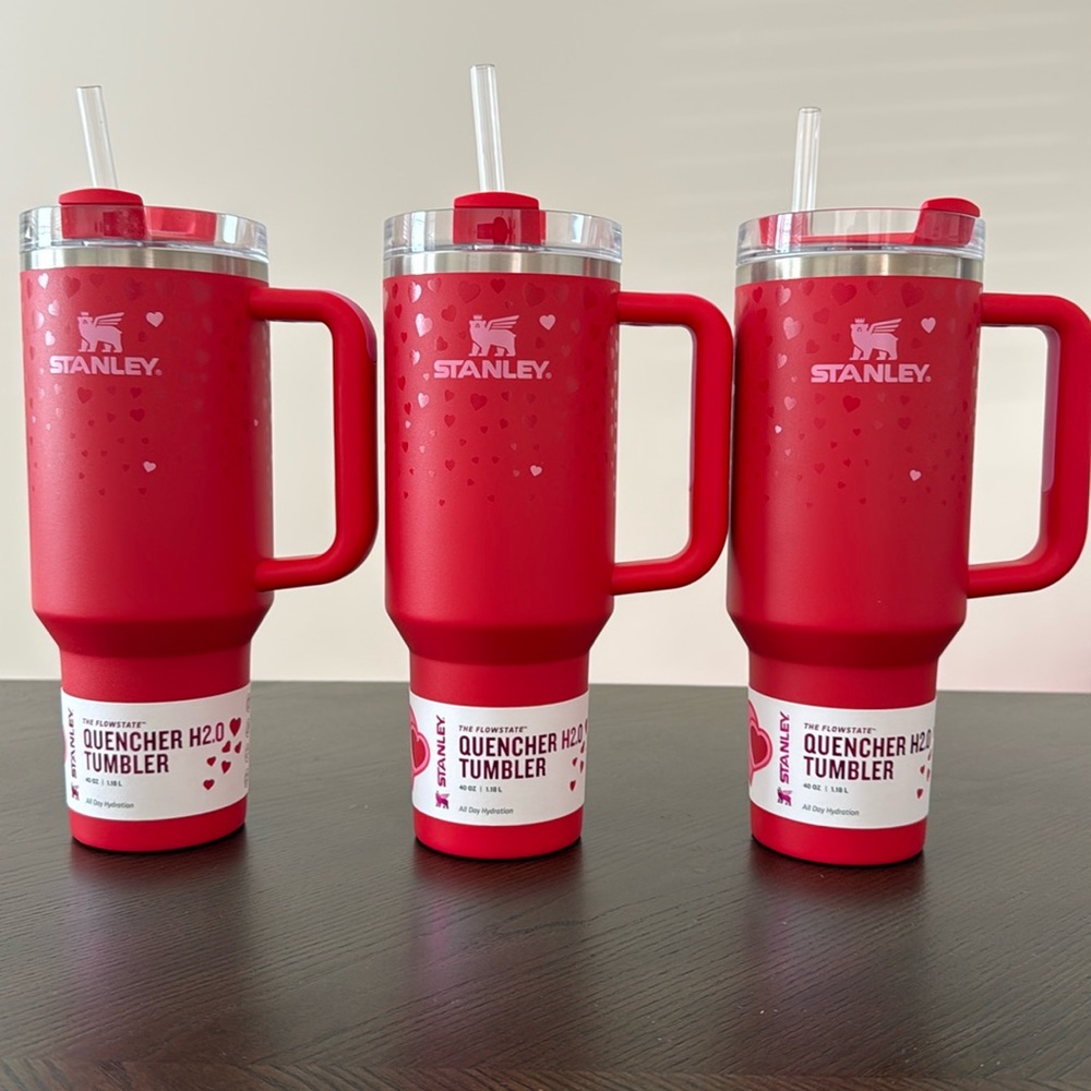3 pc Stanley Valentine H2.0 Flowstate Red Sweet Hearts Tumblers 40 oz